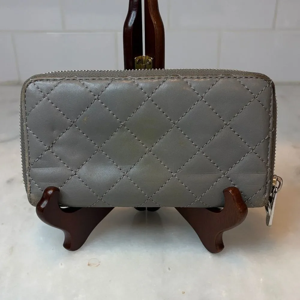 Michael Kors Jet Set Wallet Travel Quilted Leather Continental Full Zip